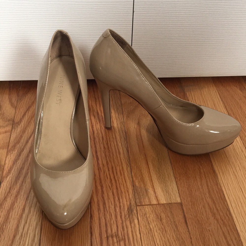 🚫SOLD🚫 Nude NINE WEST heels
